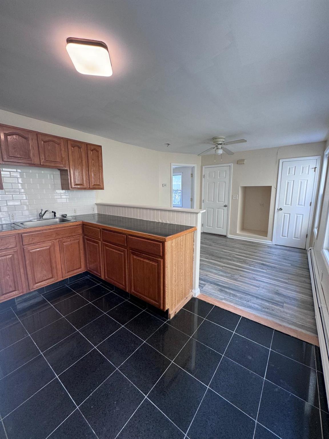 77 Cottage Street Unit: 1