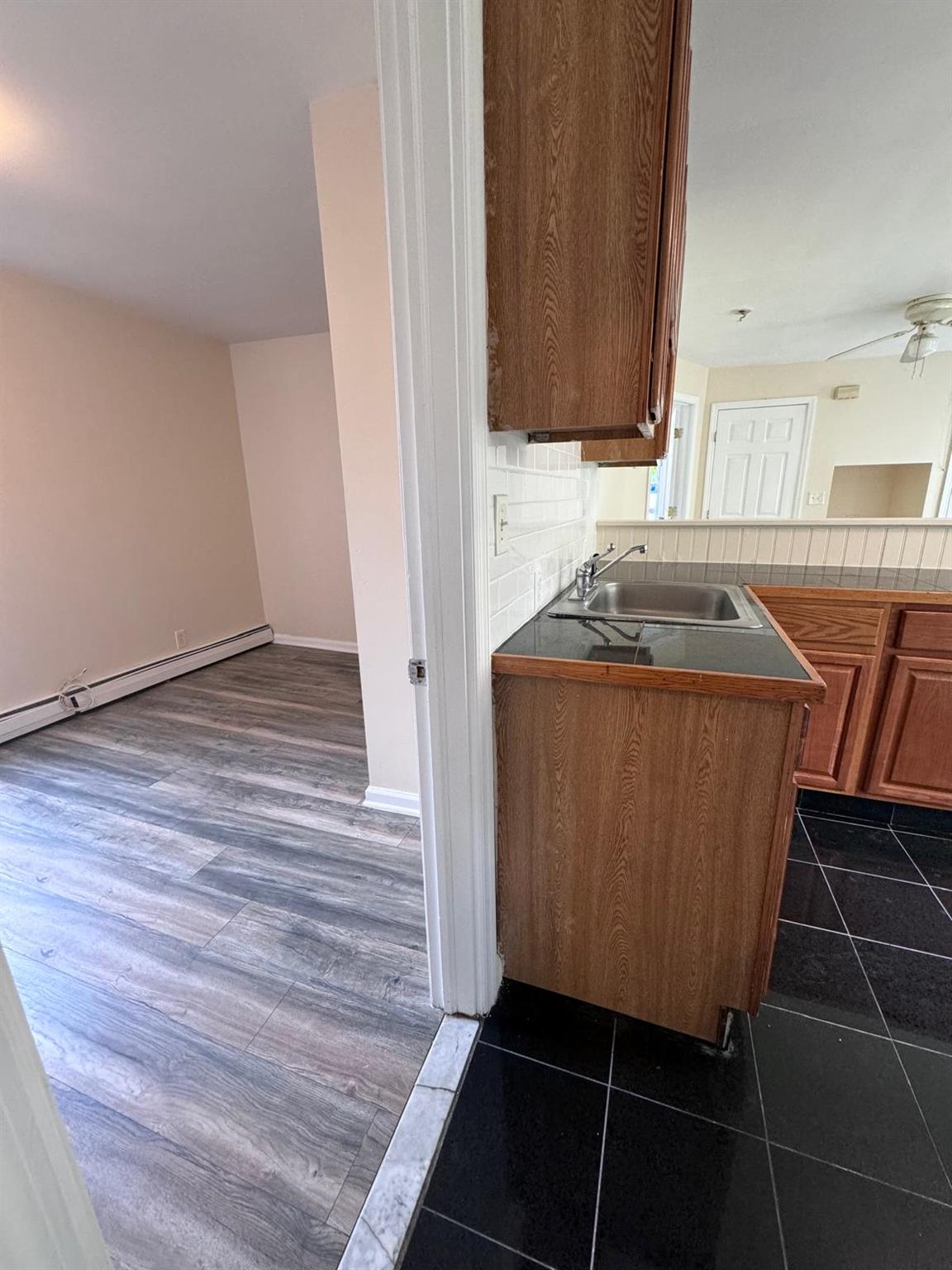 77 Cottage Street Unit: 1