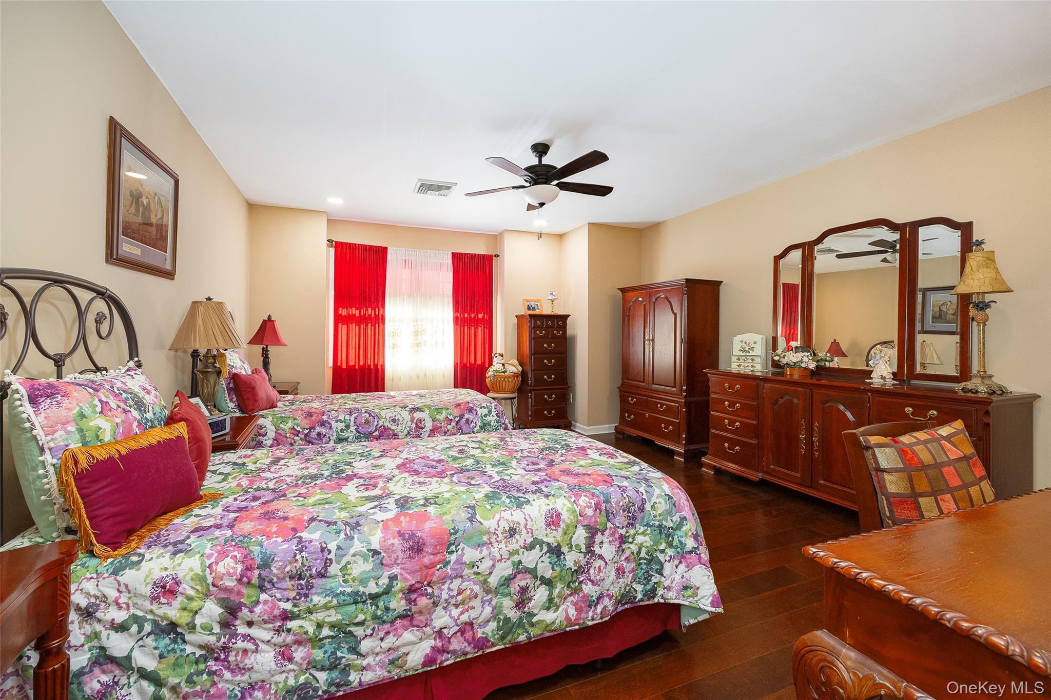 26 Deer Crossing Drive Unit: 26