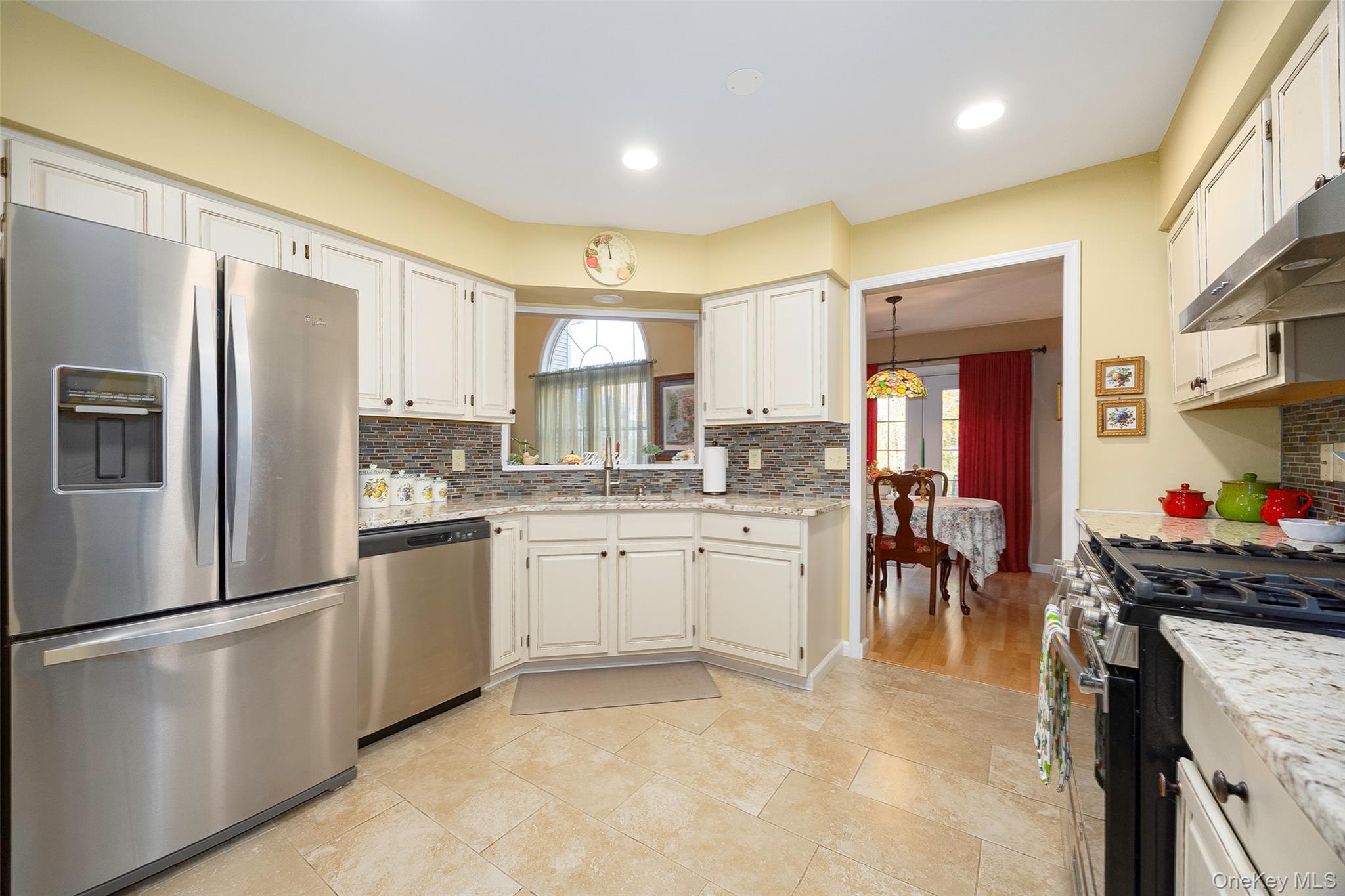 26 Deer Crossing Drive Unit: 26