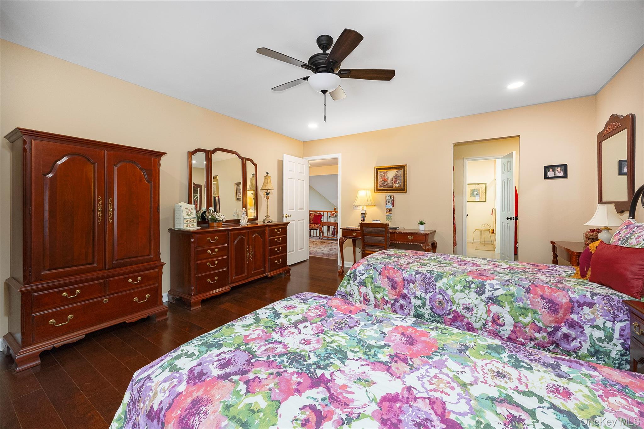 26 Deer Crossing Drive Unit: 26