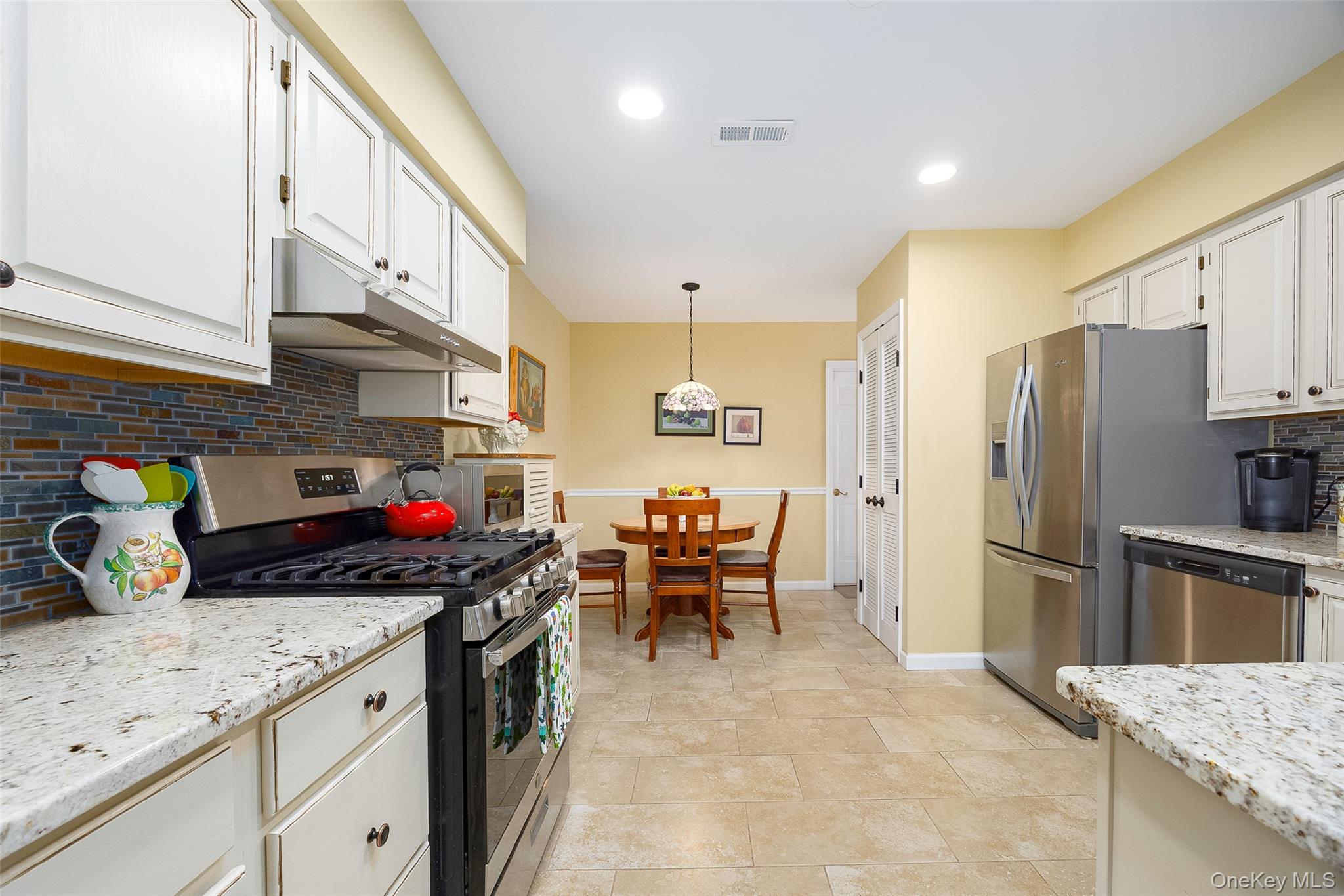 26 Deer Crossing Drive Unit: 26