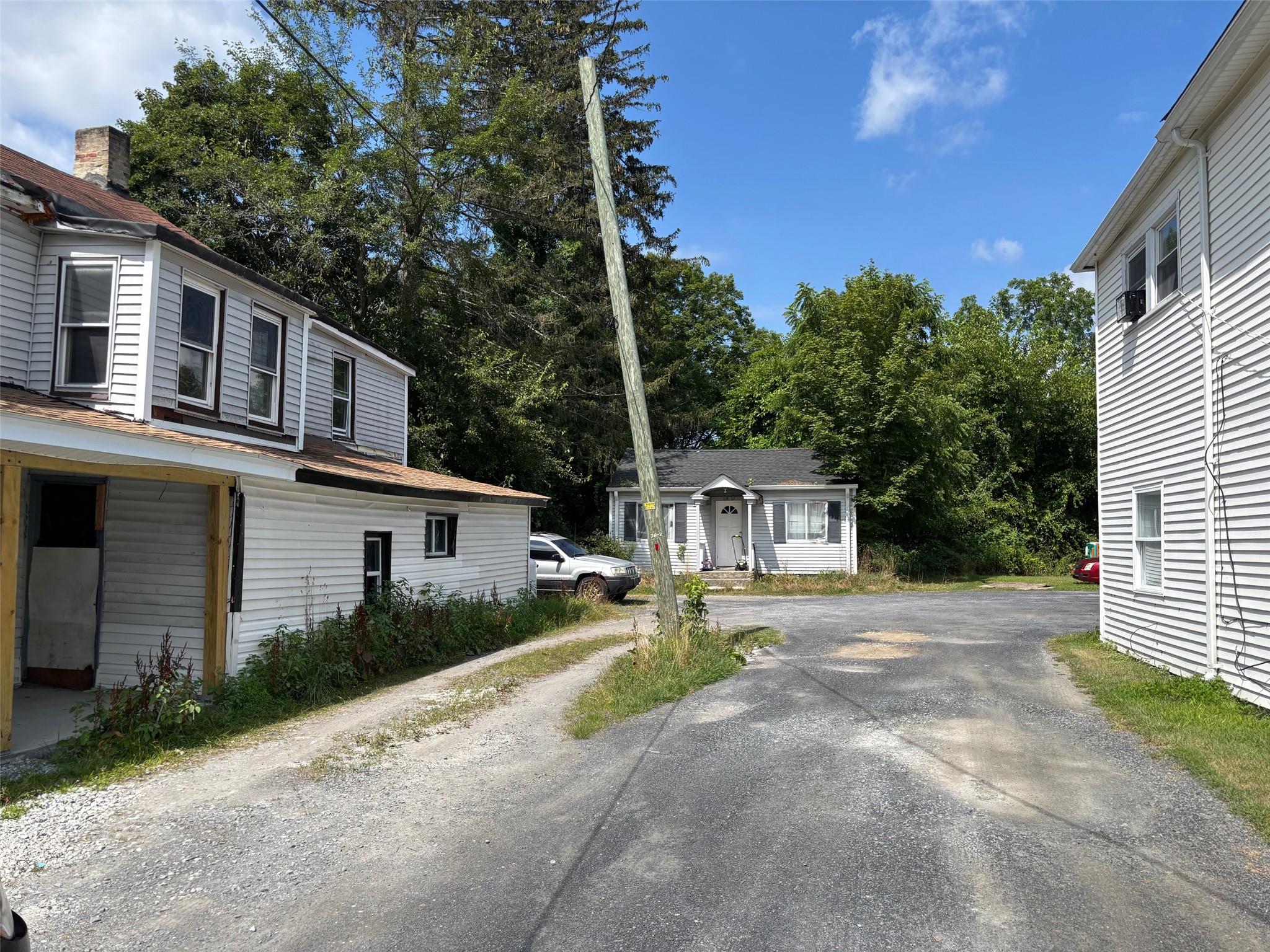 10 Highland Avenue