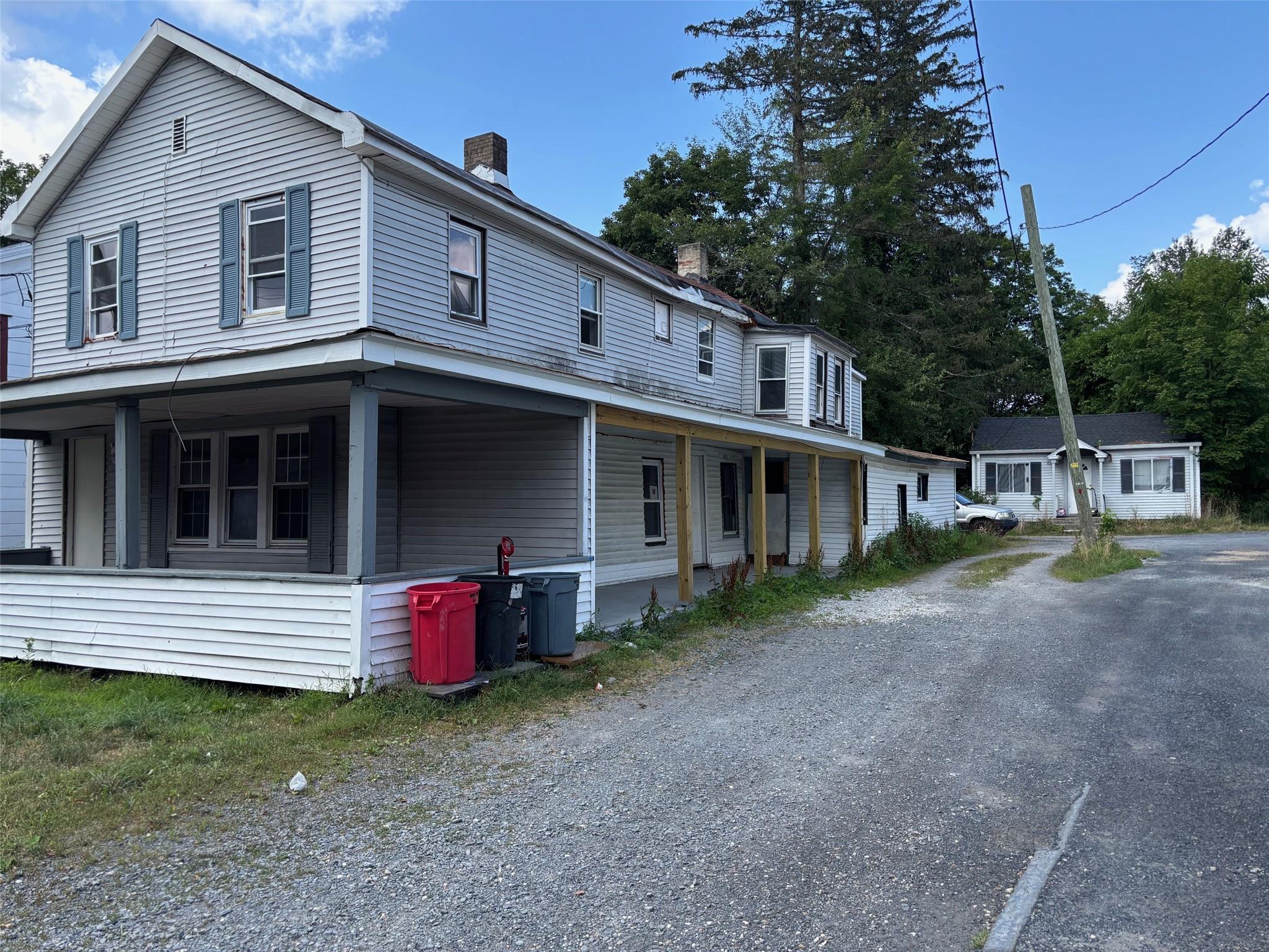 10 Highland Avenue