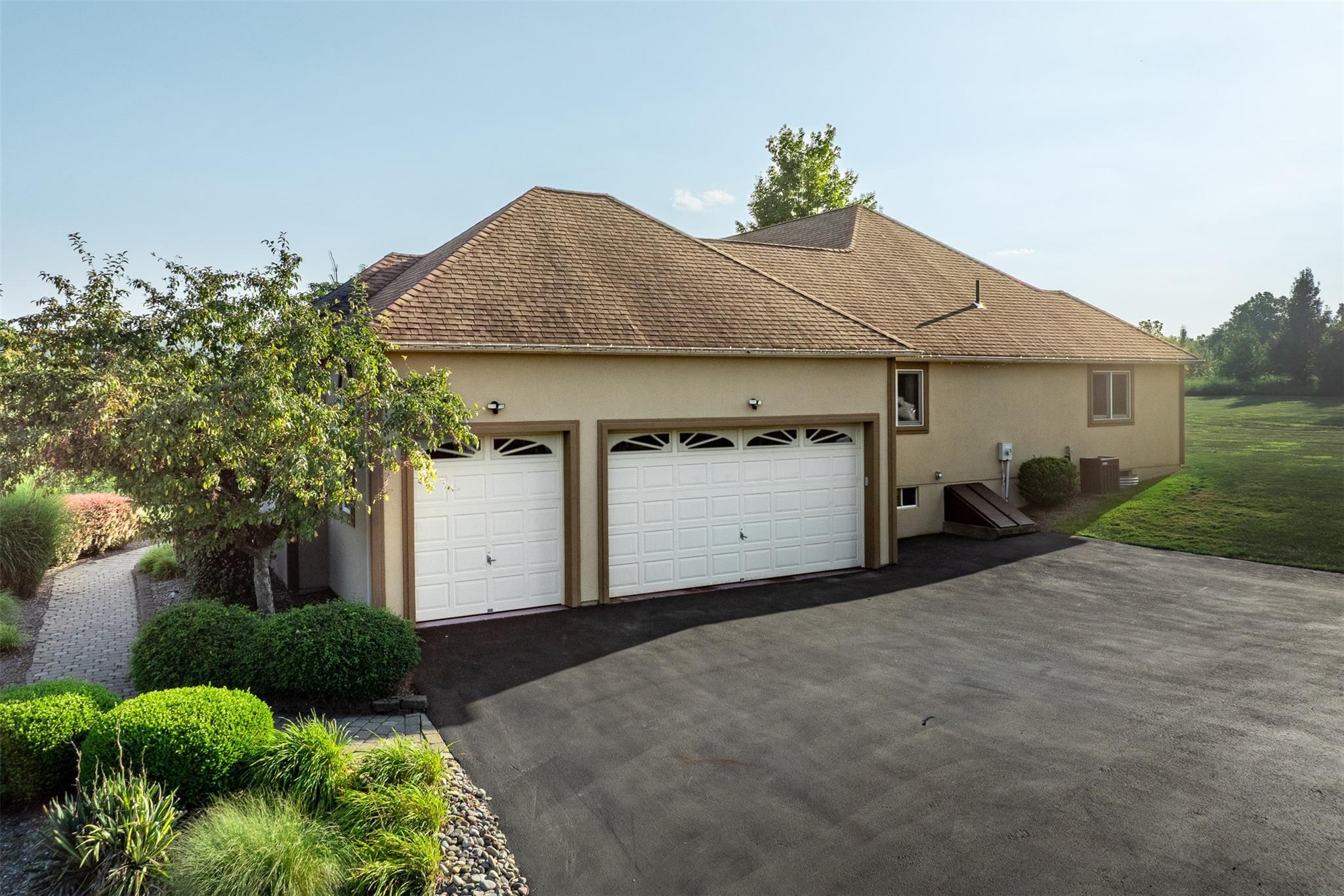 67 Lake Road