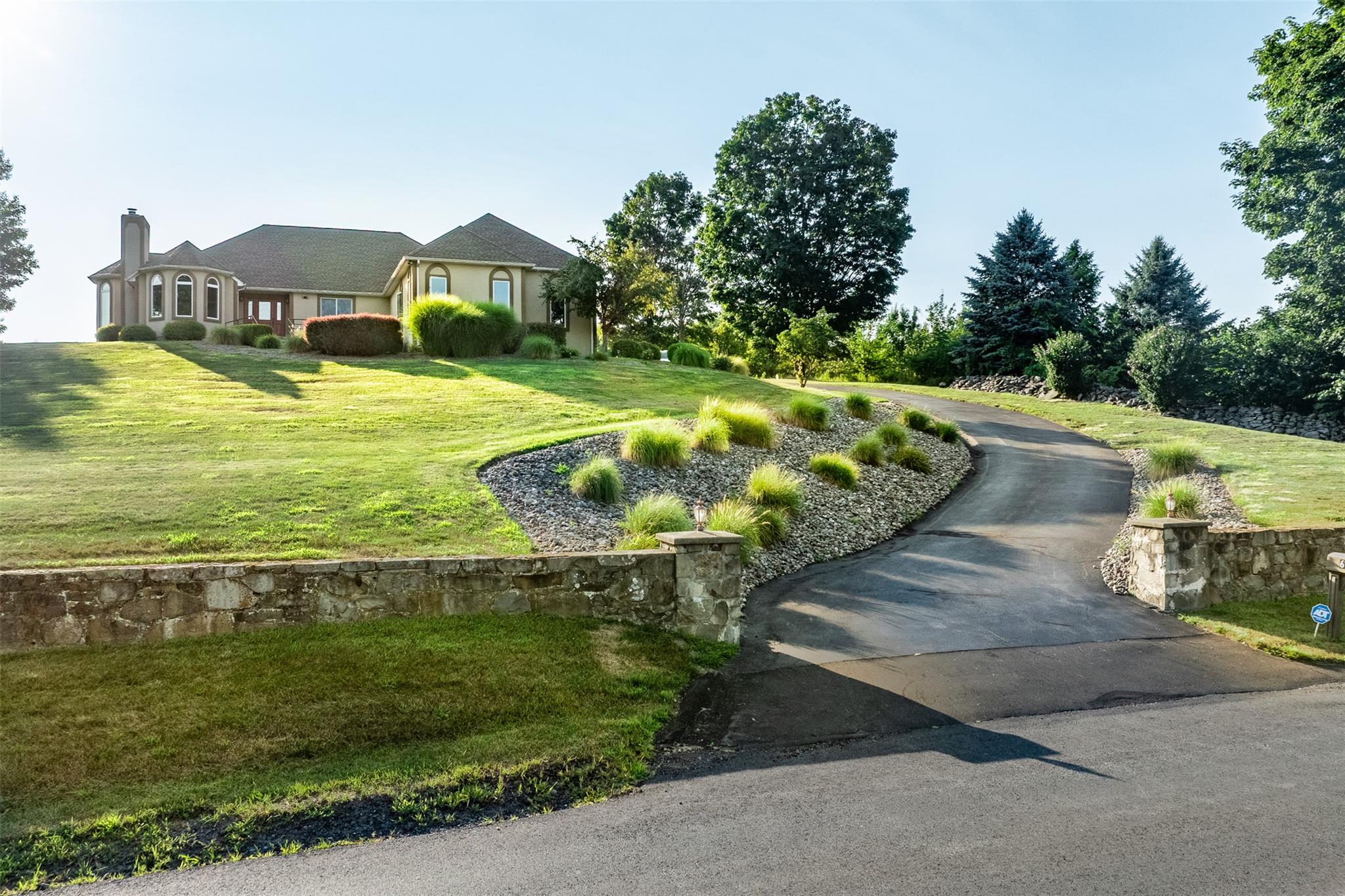 67 Lake Road