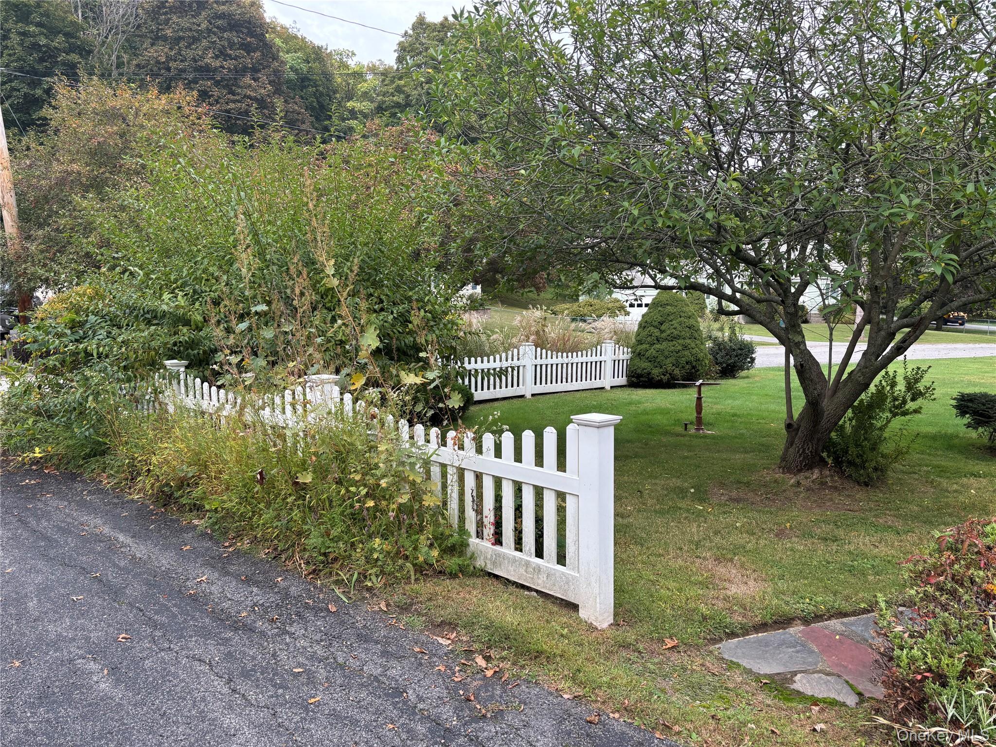 10 Patricia Avenue
