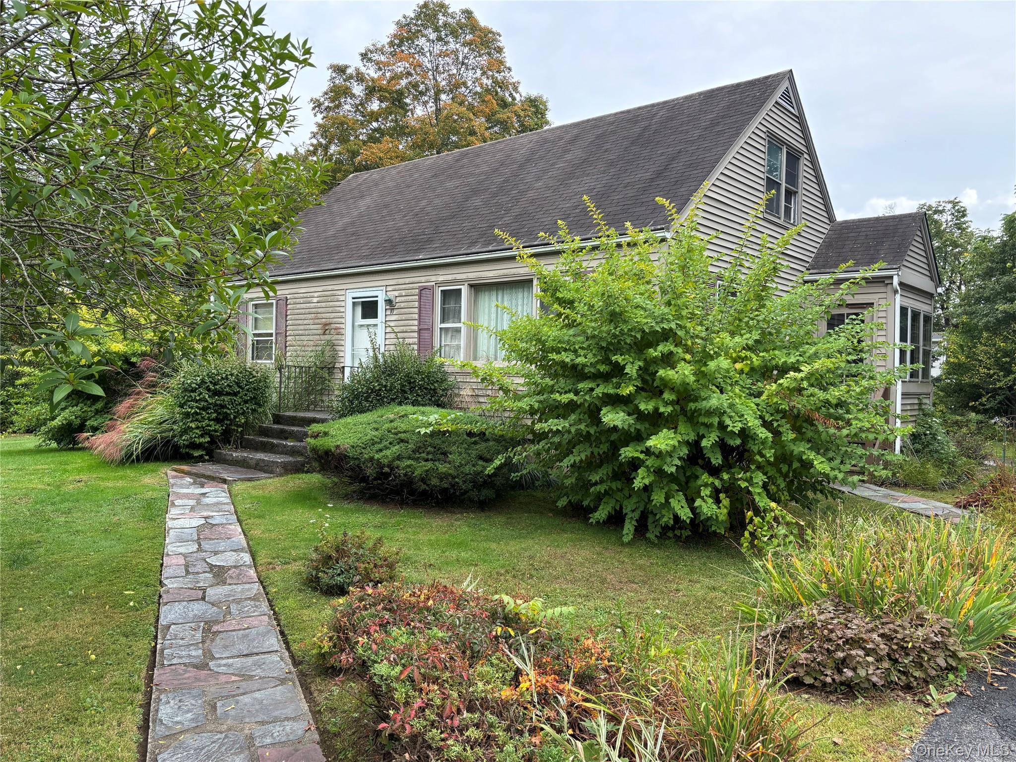 10 Patricia Avenue