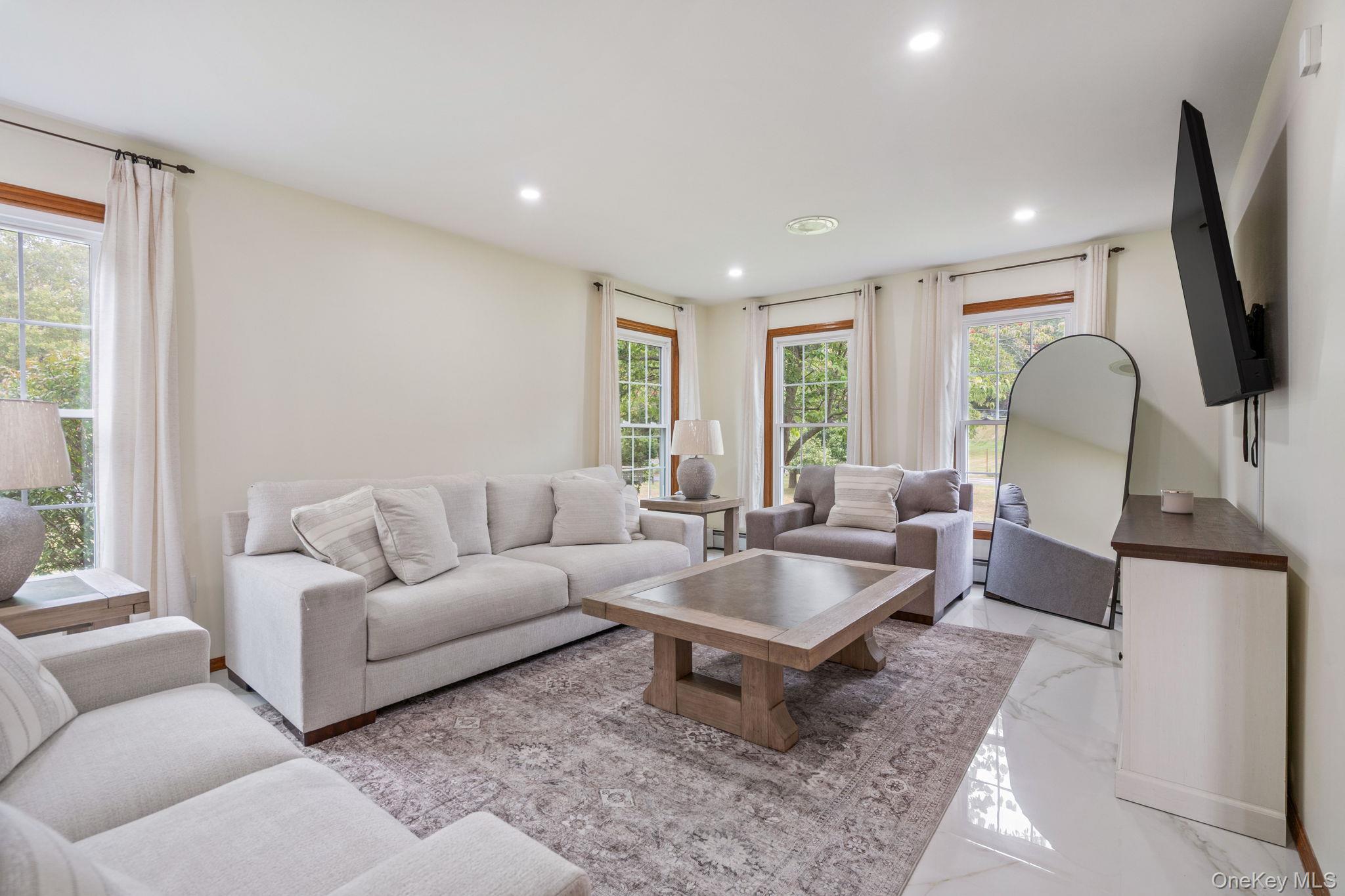 159 Holmes Road