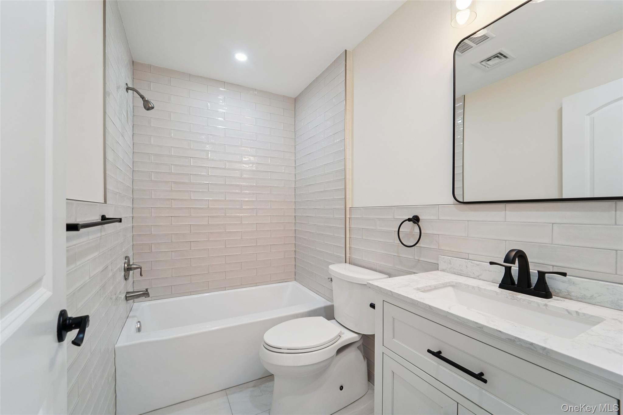 219 Mile Square Road