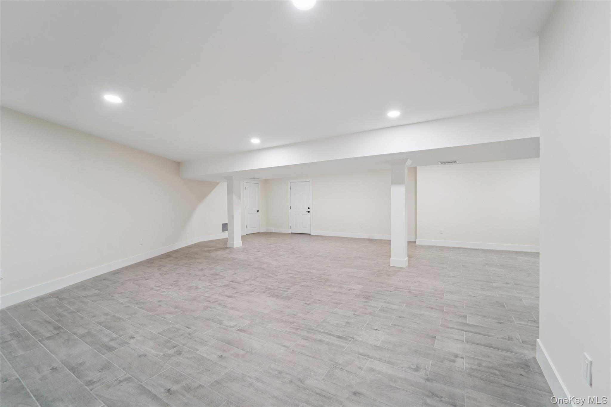 219 Mile Square Road