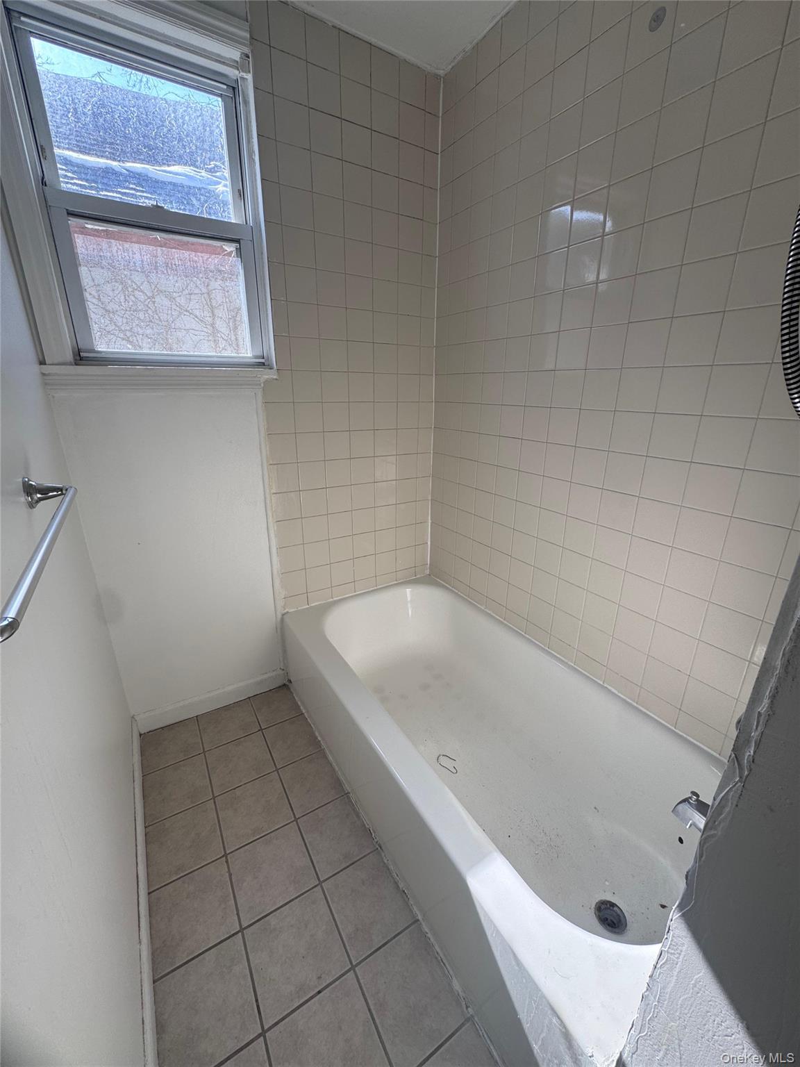 4 Gray Street Unit: Apt #2