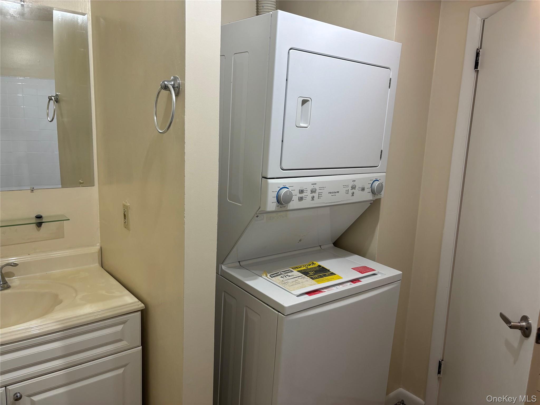 4 Locust Court Unit: F