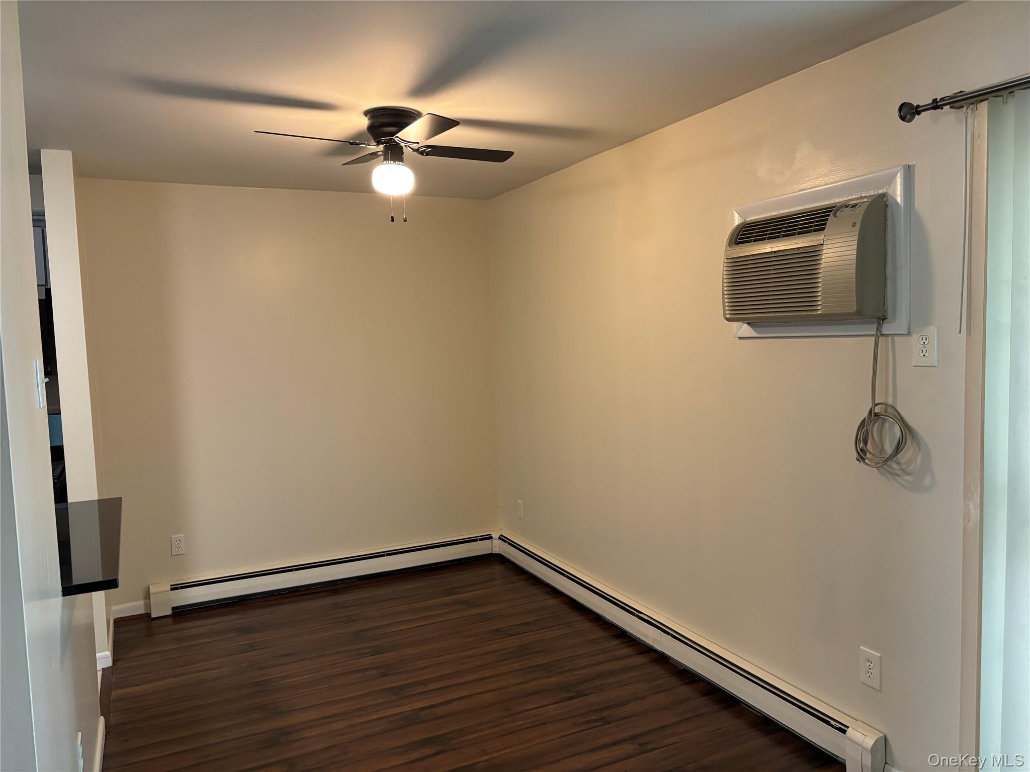 4 Locust Court Unit: F