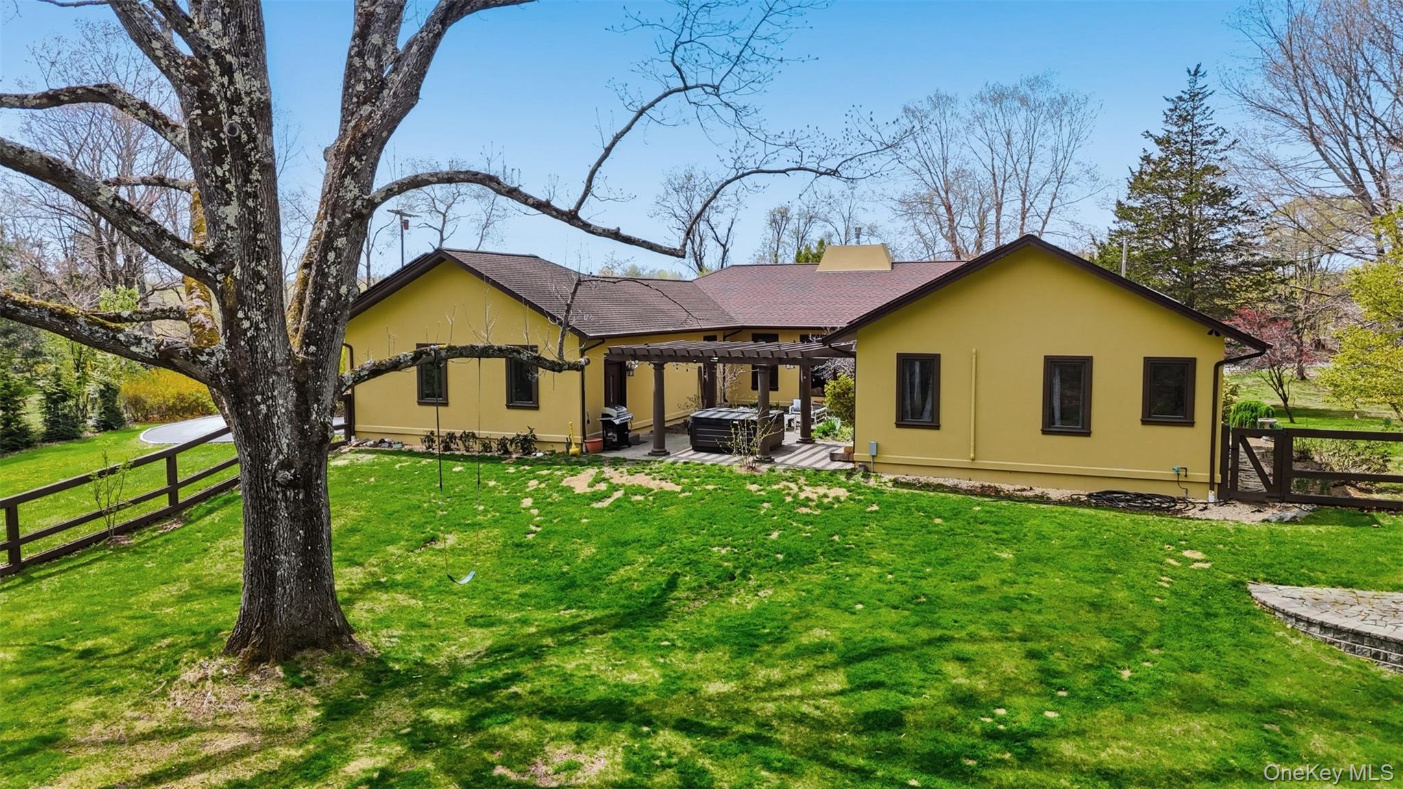 47 Willow Drive