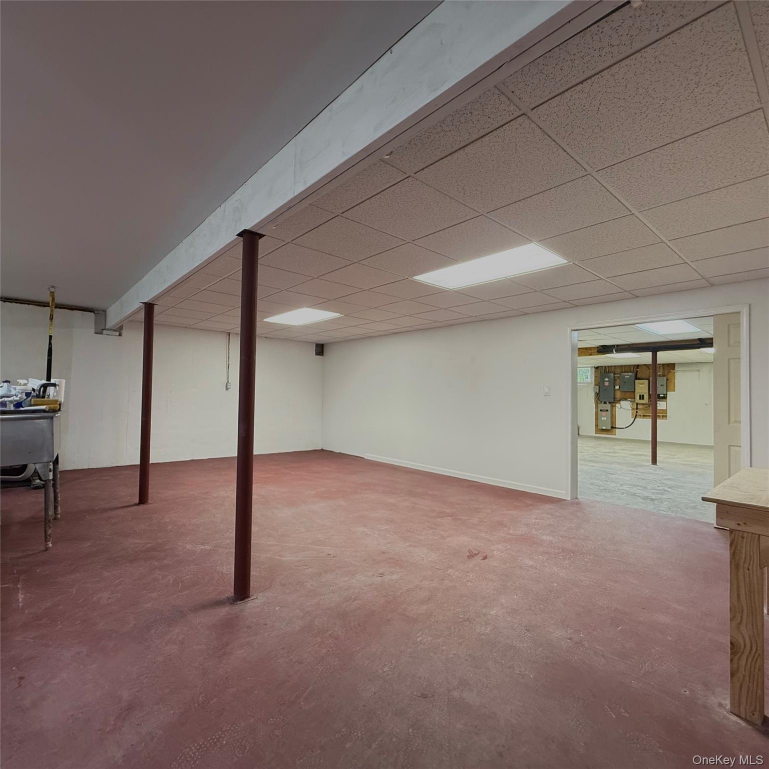 47 Willow Drive