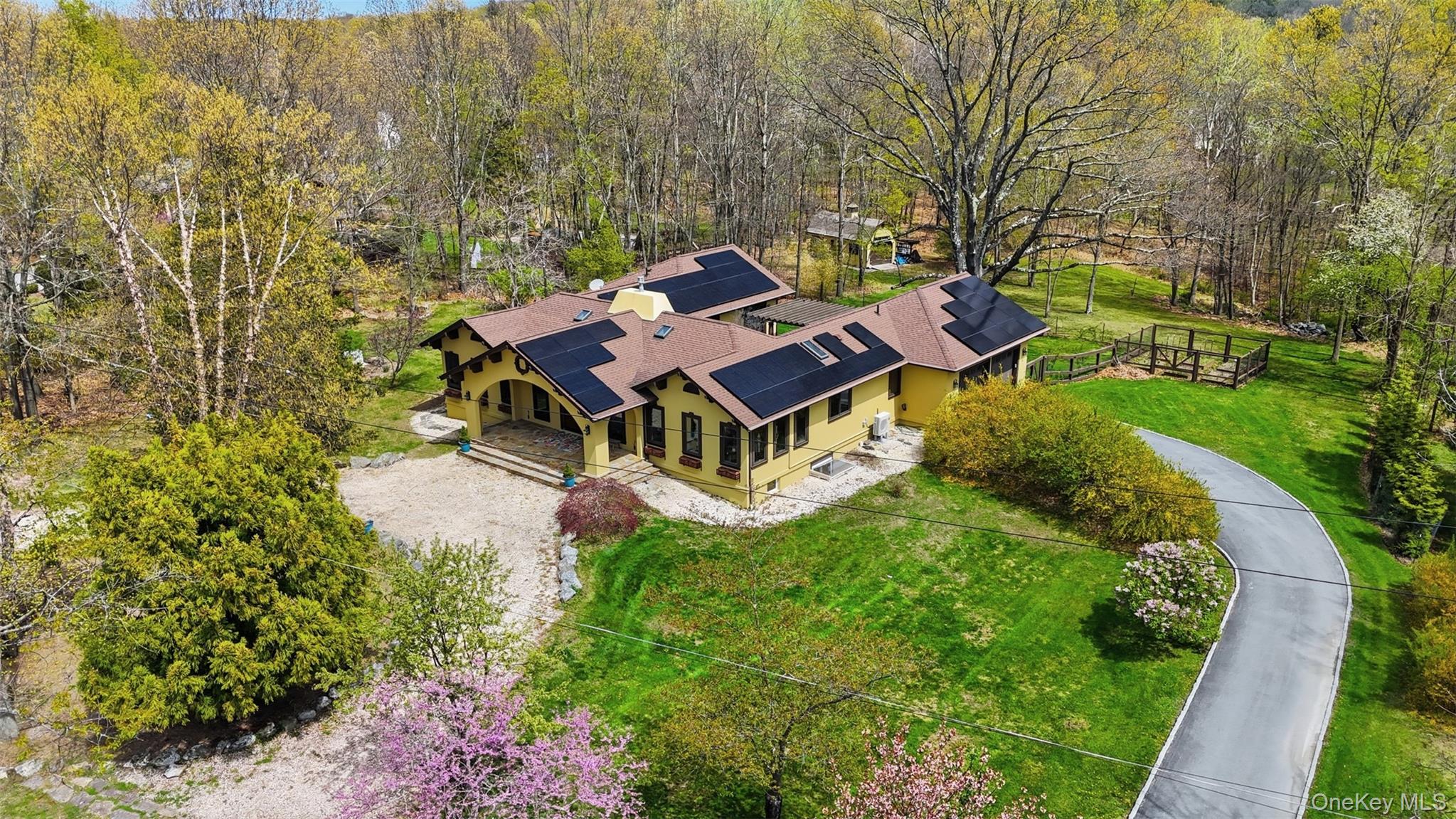 47 Willow Drive