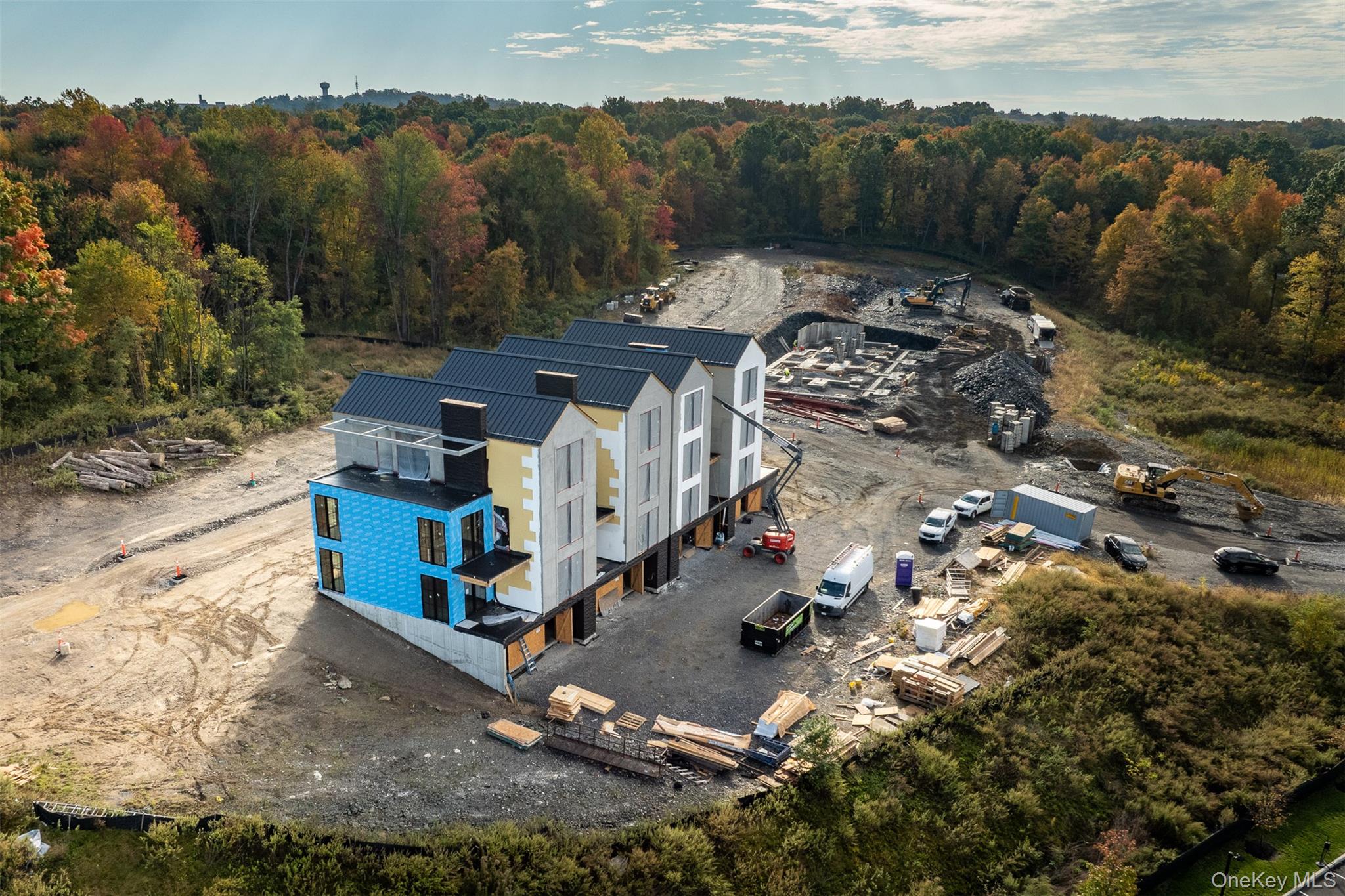 212 Carriage Way