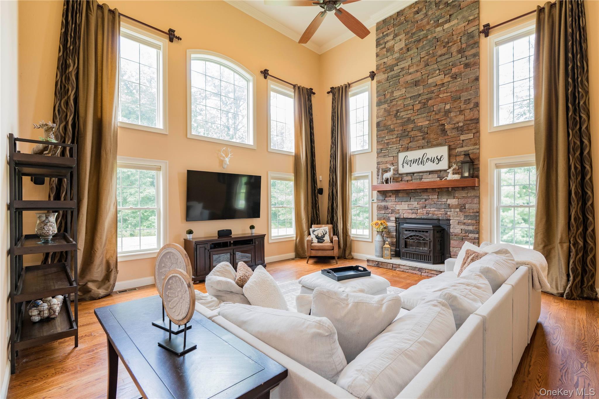102 Caties Way