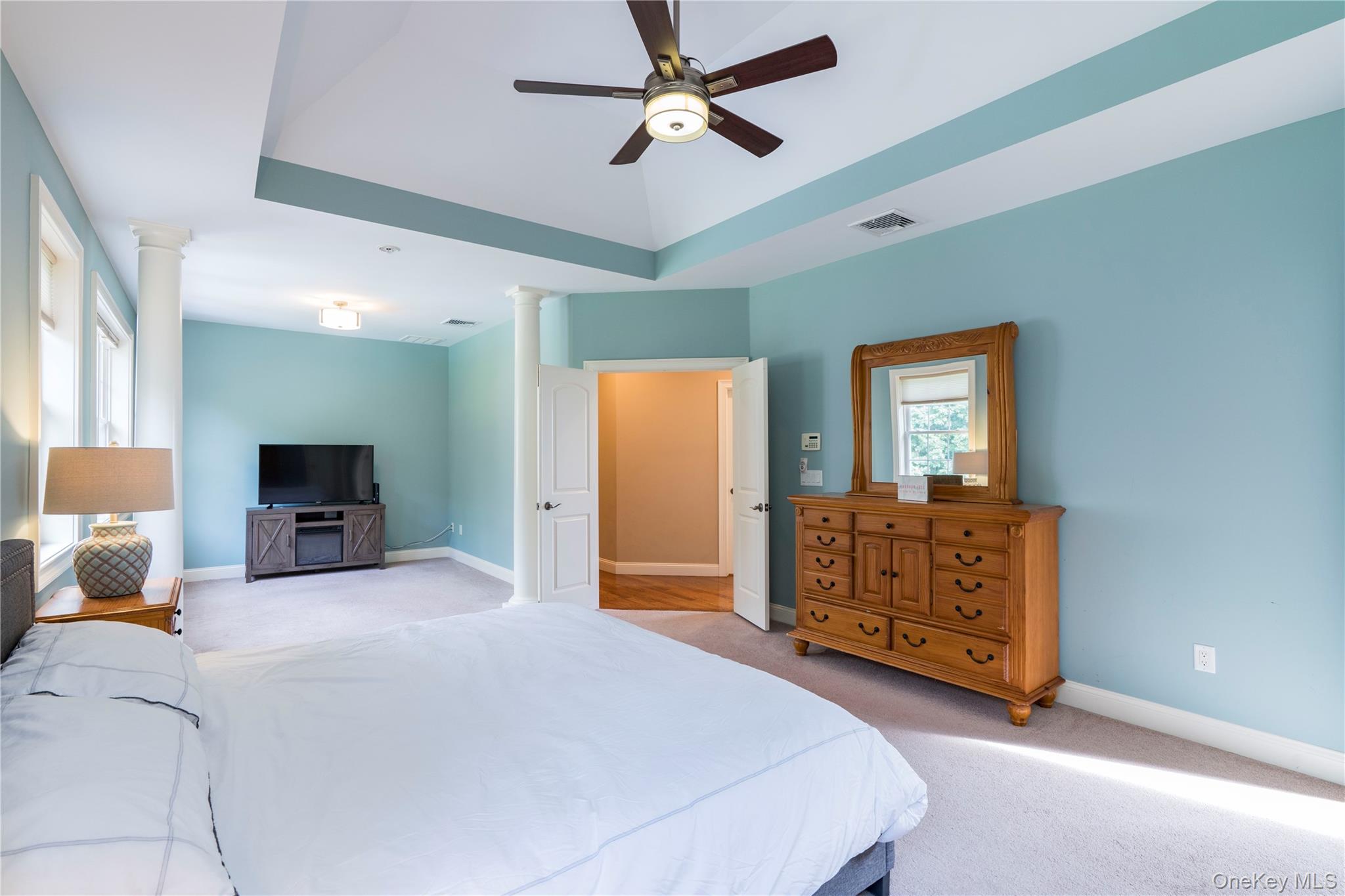 102 Caties Way