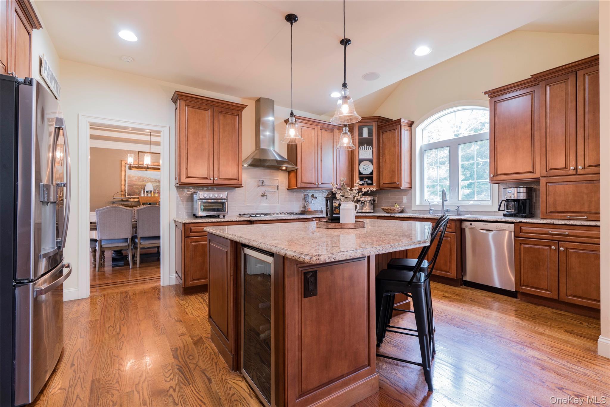 102 Caties Way