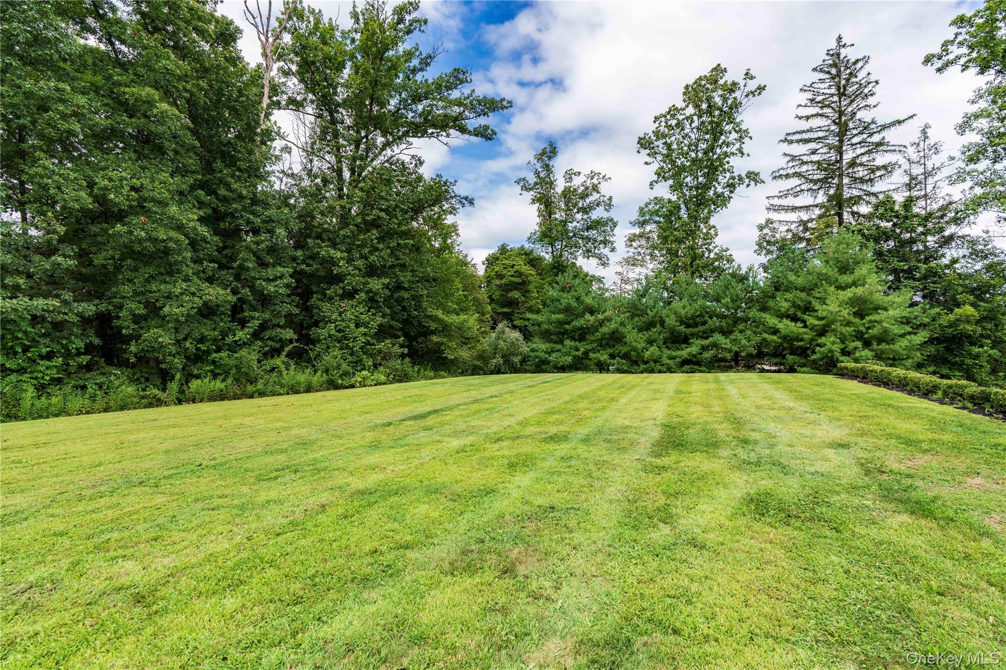 102 Caties Way