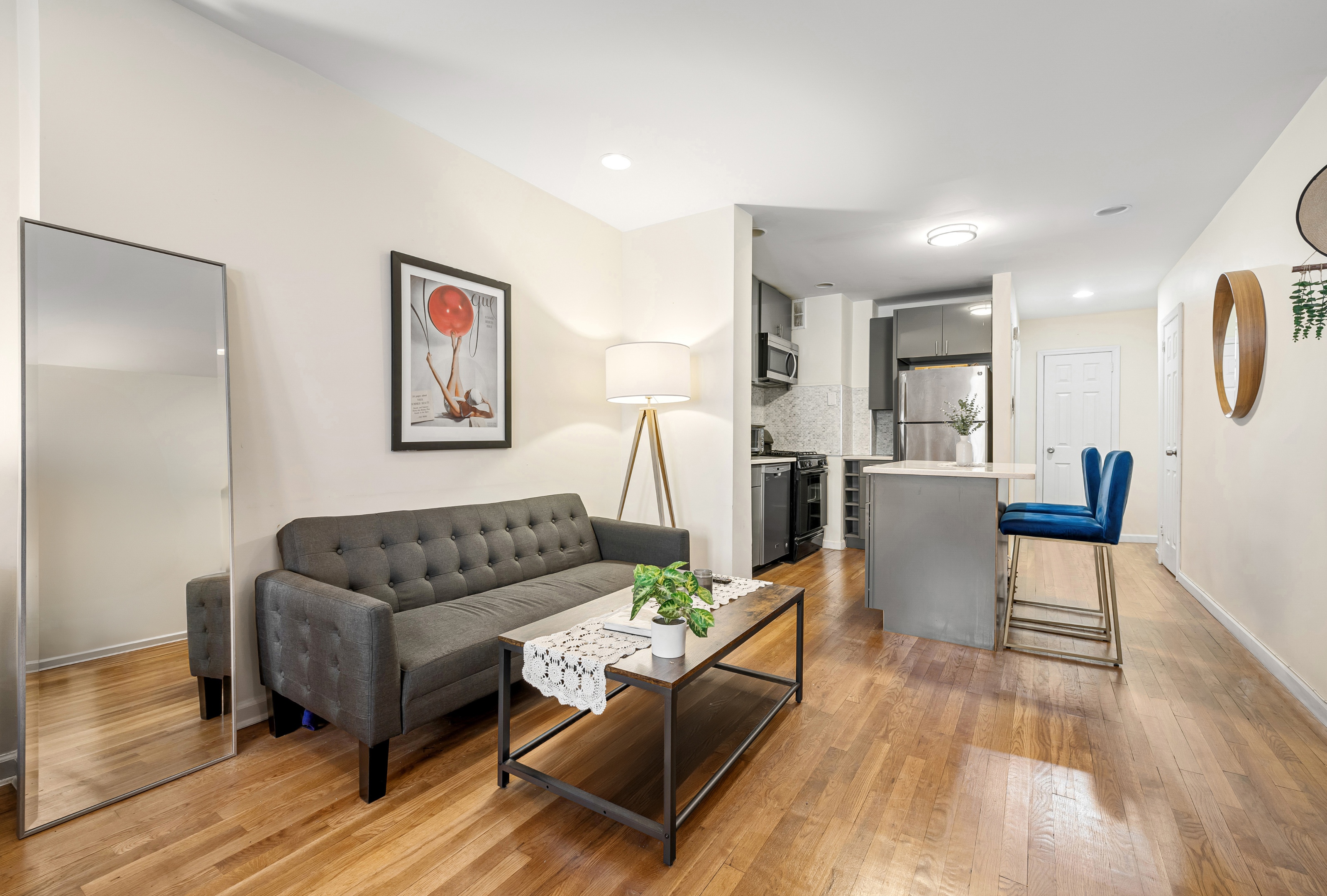 229 E 28th Street 2C