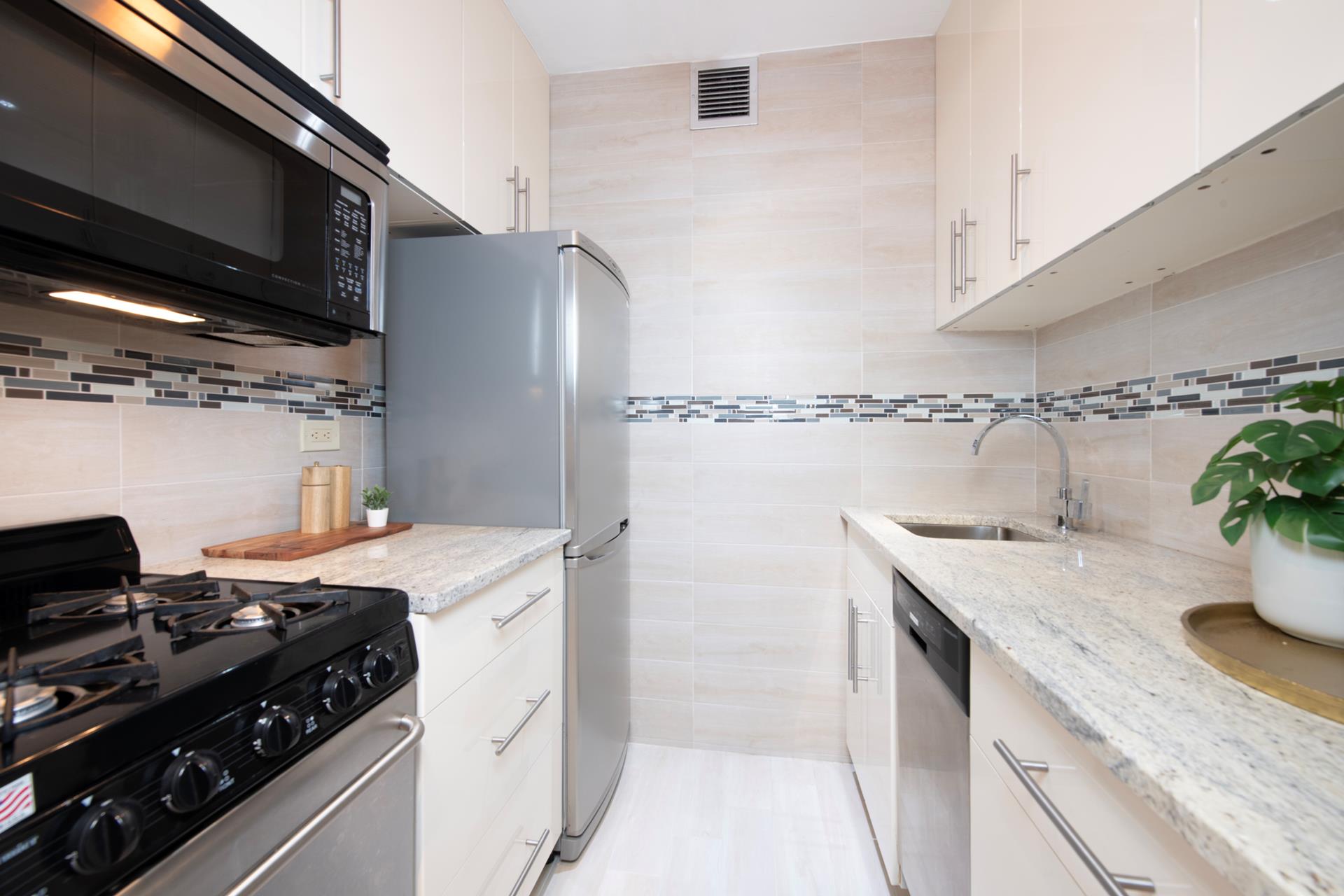 160 E 65TH Street 8A