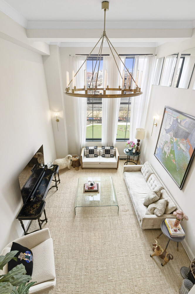 421 HUDSON Street 607
