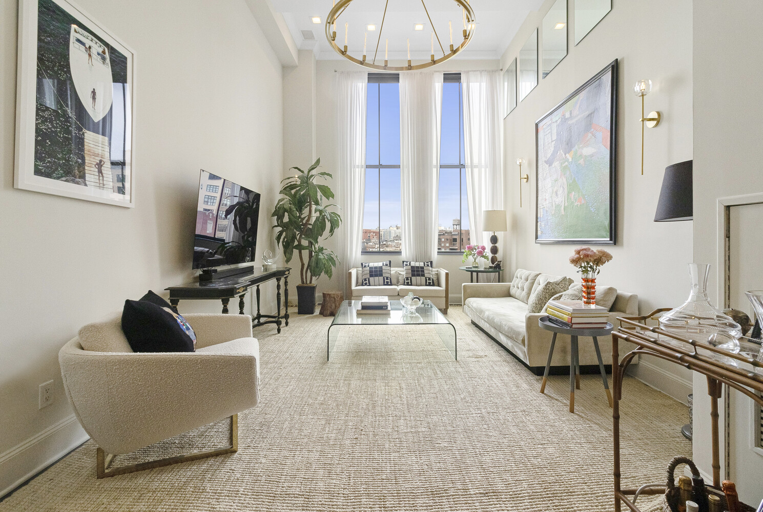 421 HUDSON Street 607
