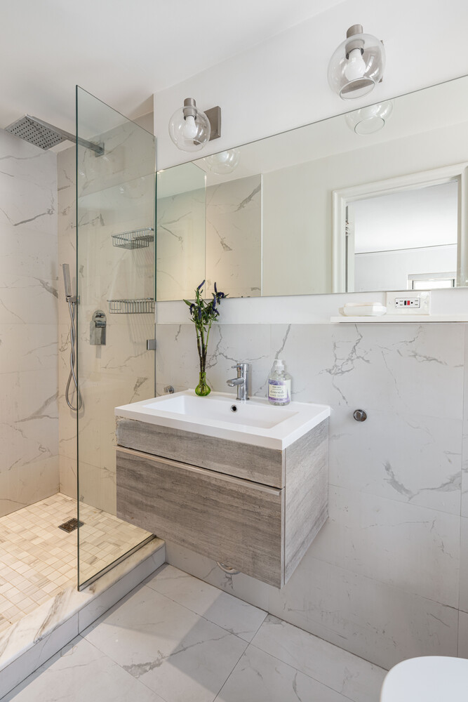 180 W 93RD Street 2E