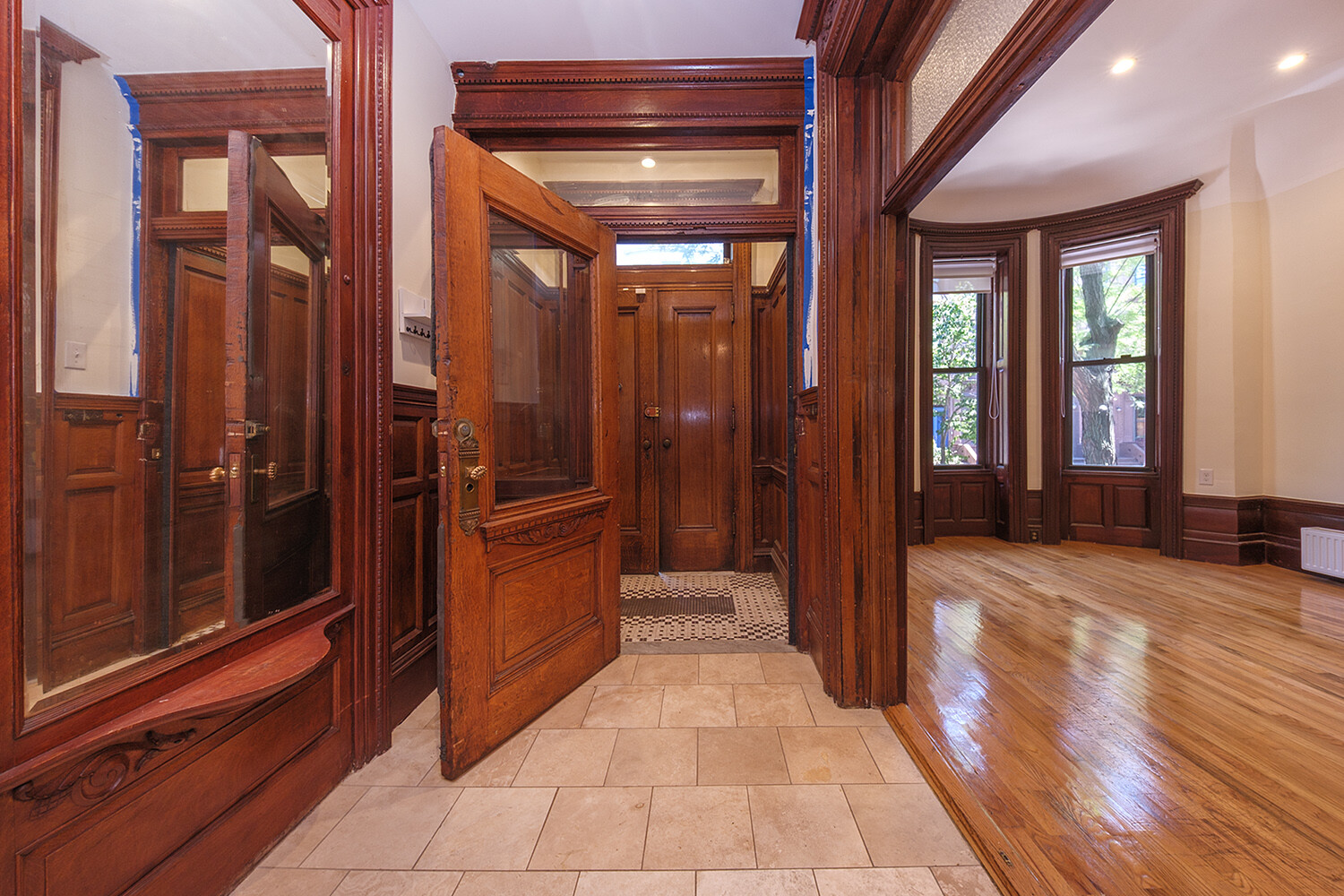 116 W 118TH Street
