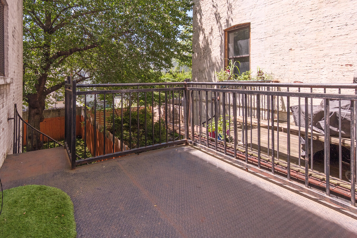 116 W 118TH Street