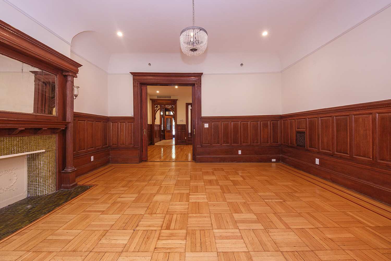 116 W 118TH Street