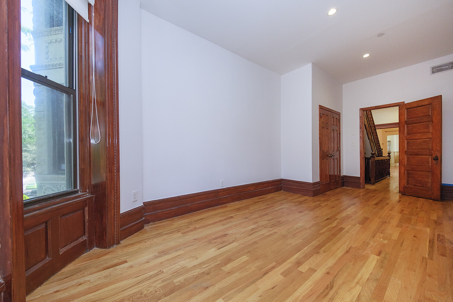 116 W 118TH Street