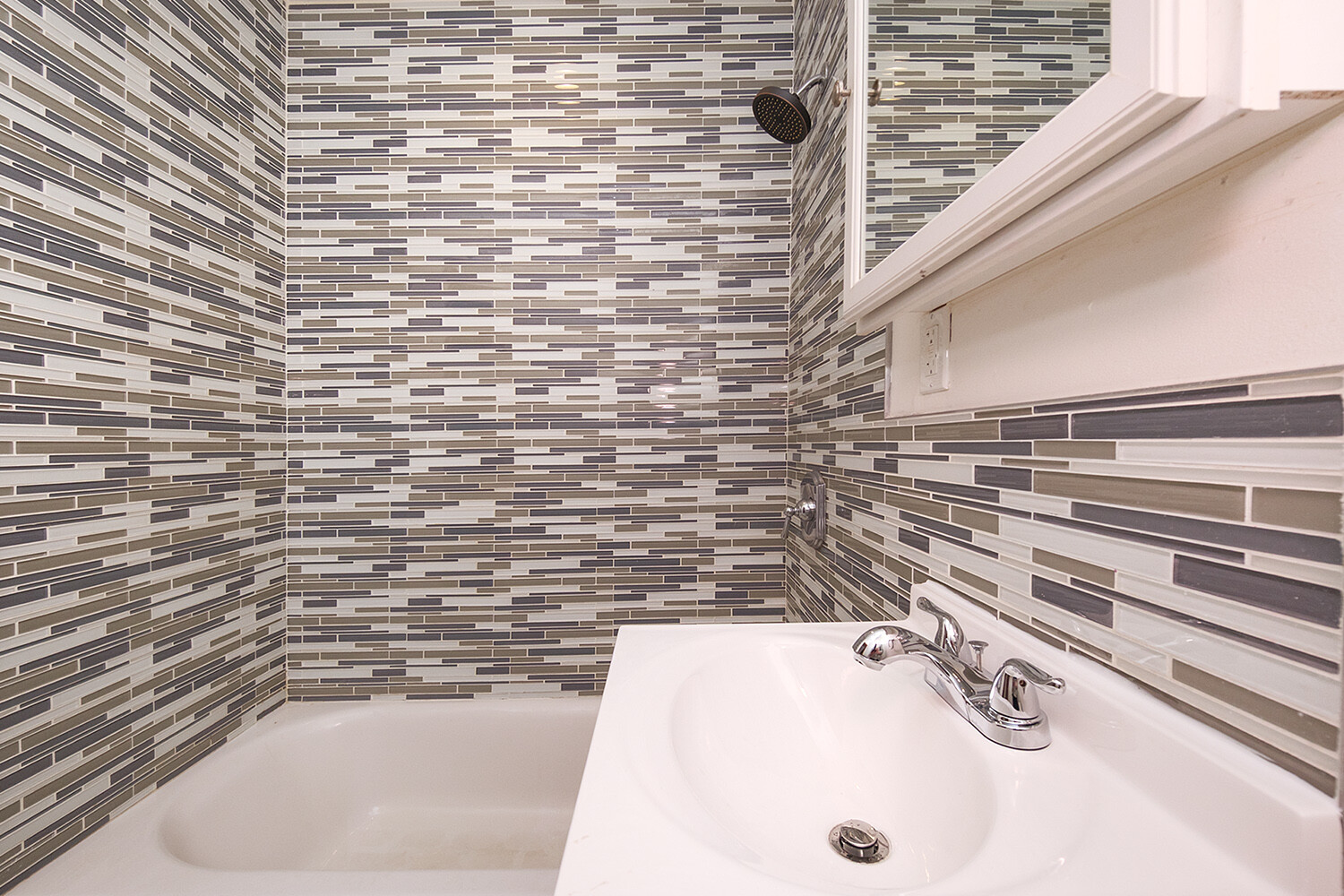 116 W 118TH Street