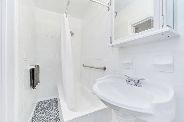 168 W 130TH Street