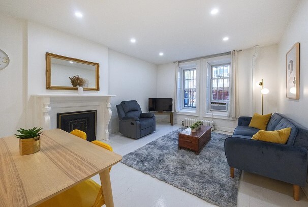 168 W 130TH Street