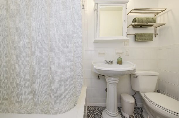 168 W 130TH Street