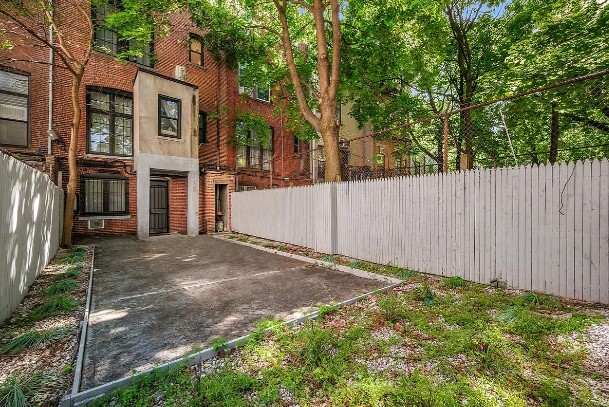 168 W 130TH Street