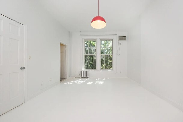 168 W 130TH Street