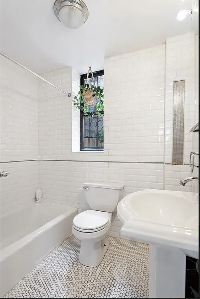149 AVE C 2F
