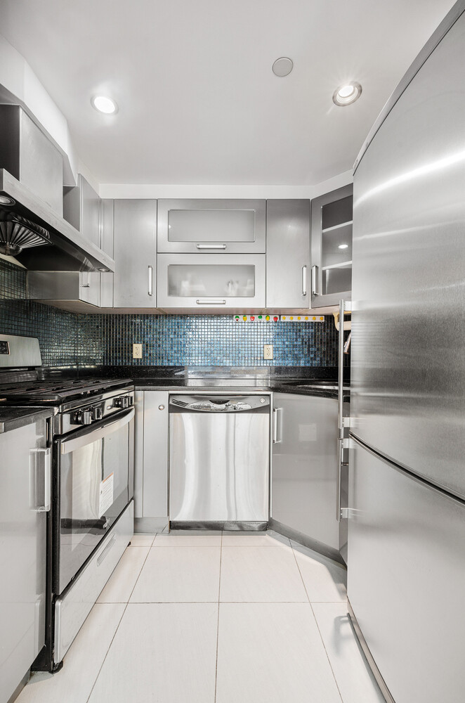 55 HESTER Street 8C