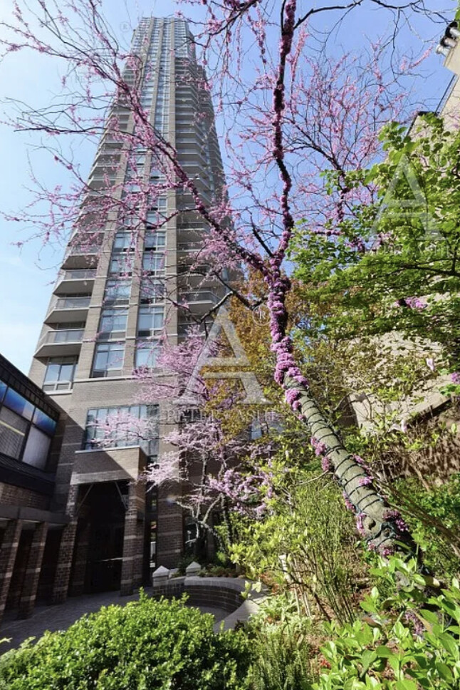 188 E 64TH Street 2006