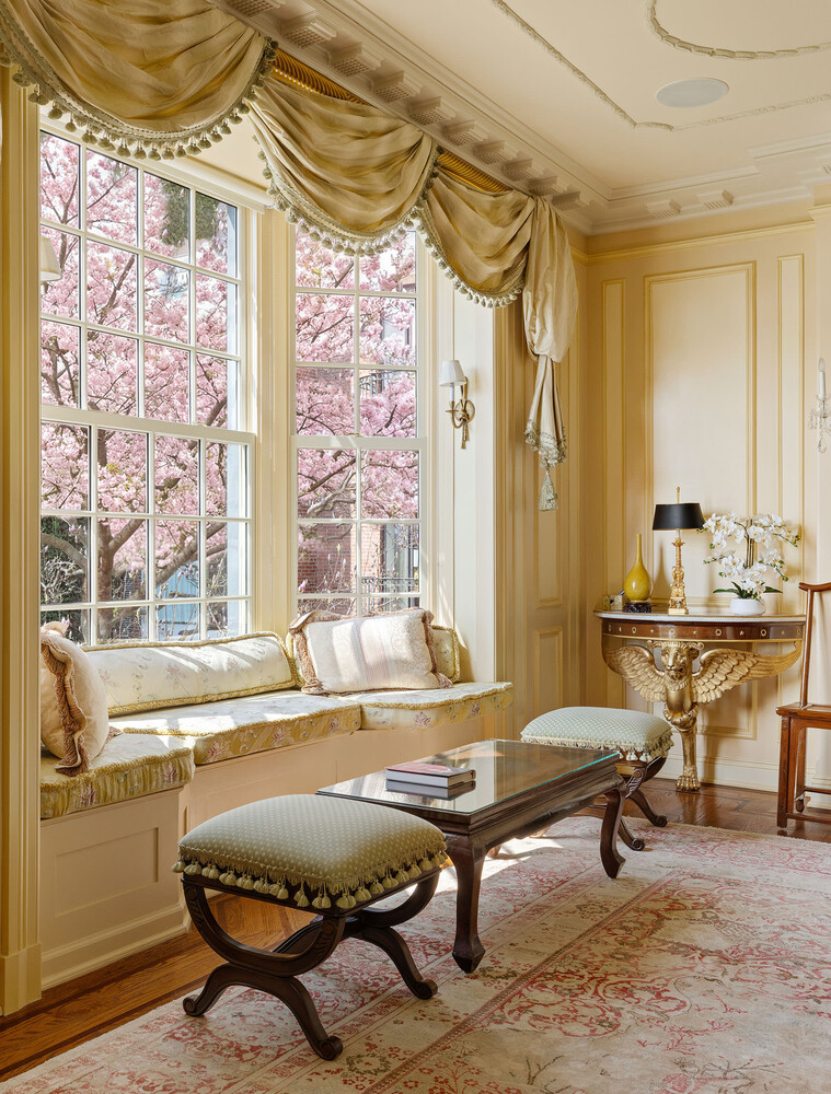 6 SUTTON Square