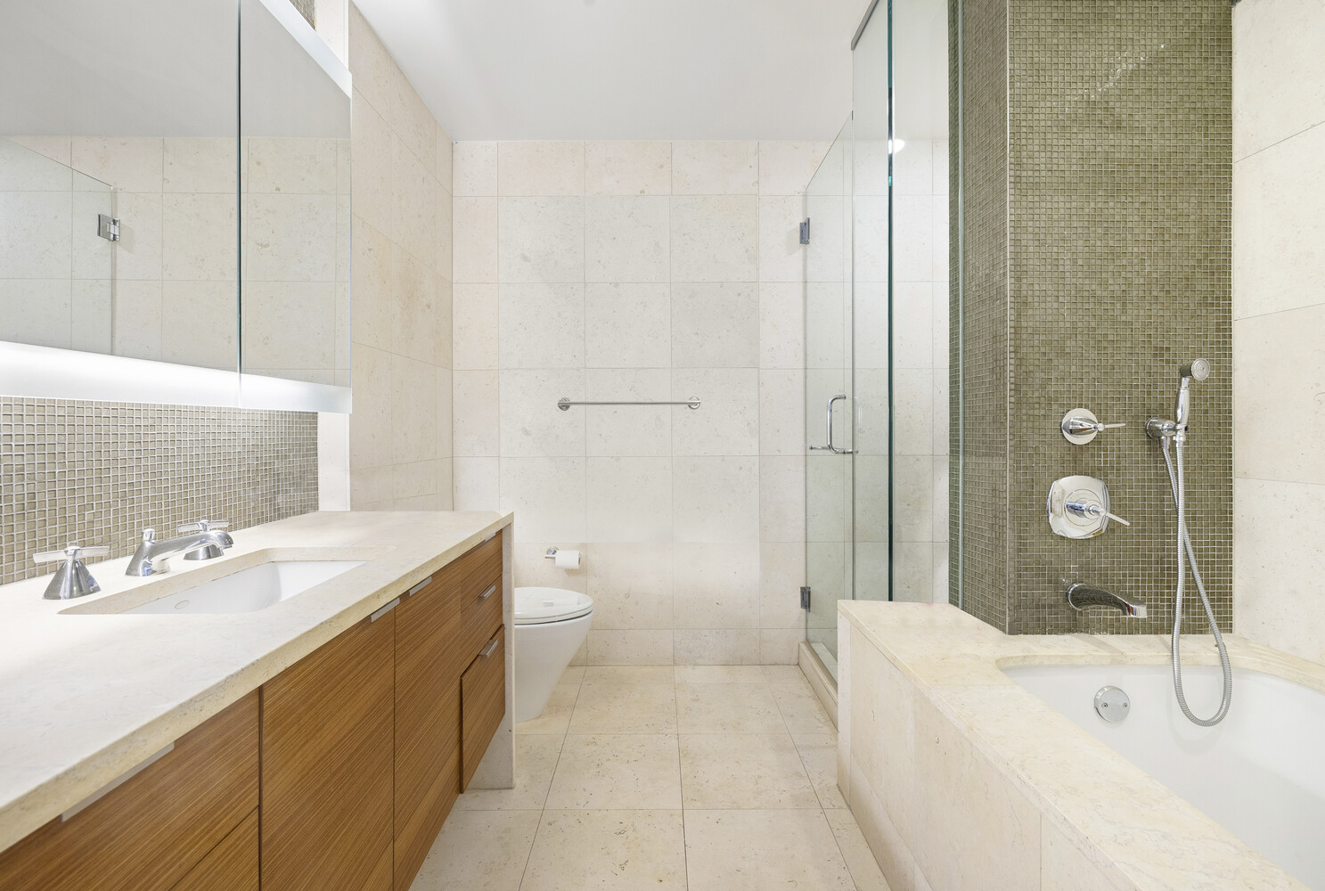 70 LITTLE WEST Street 20B