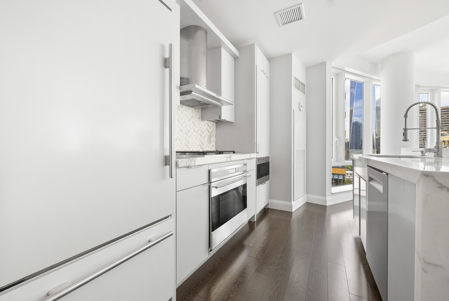 70 LITTLE WEST Street 20B