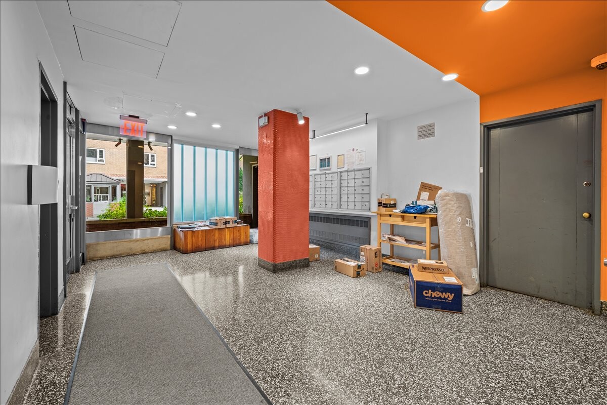 125 ASHLAND Place 5B