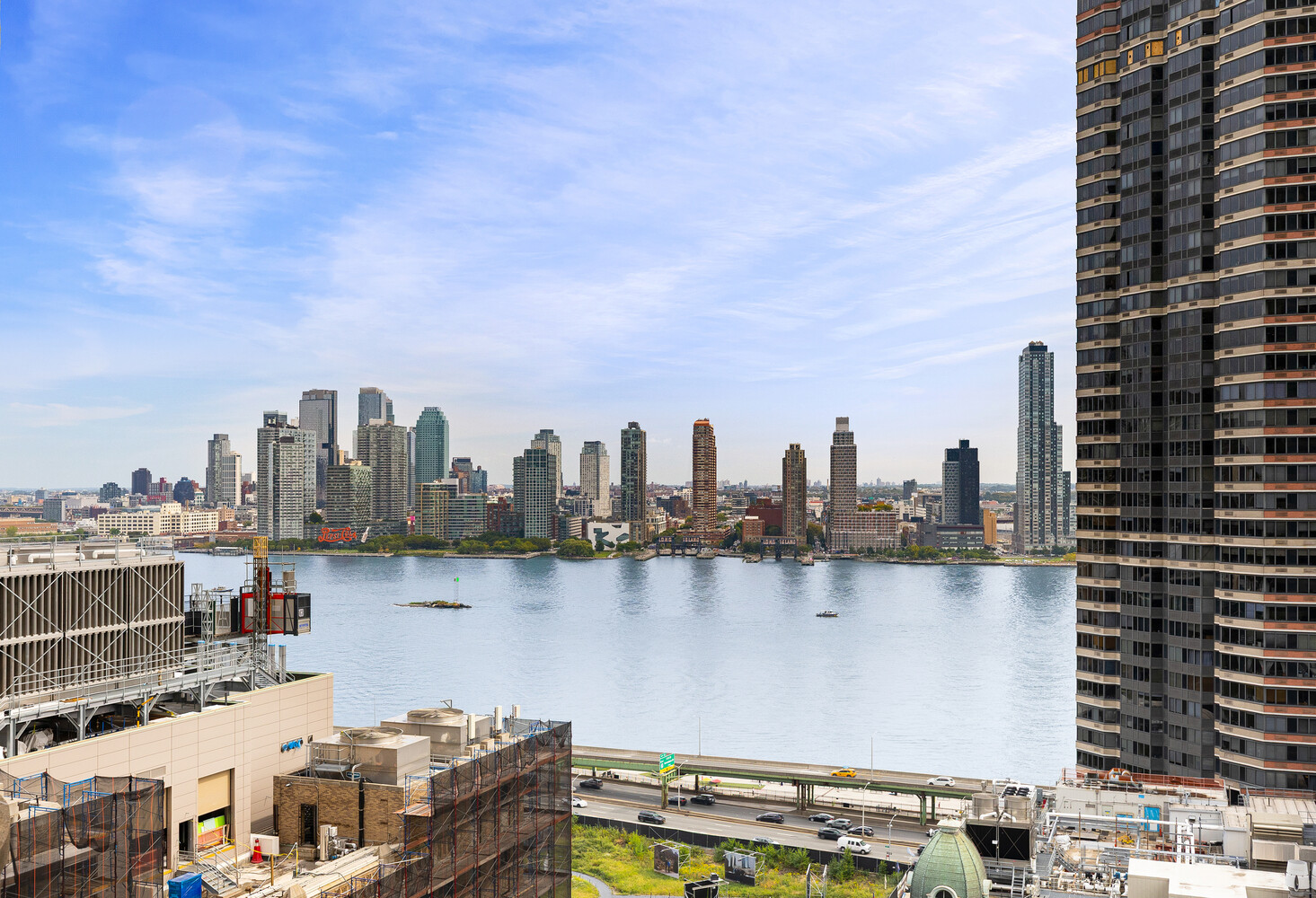 330 E 38TH Street 22J