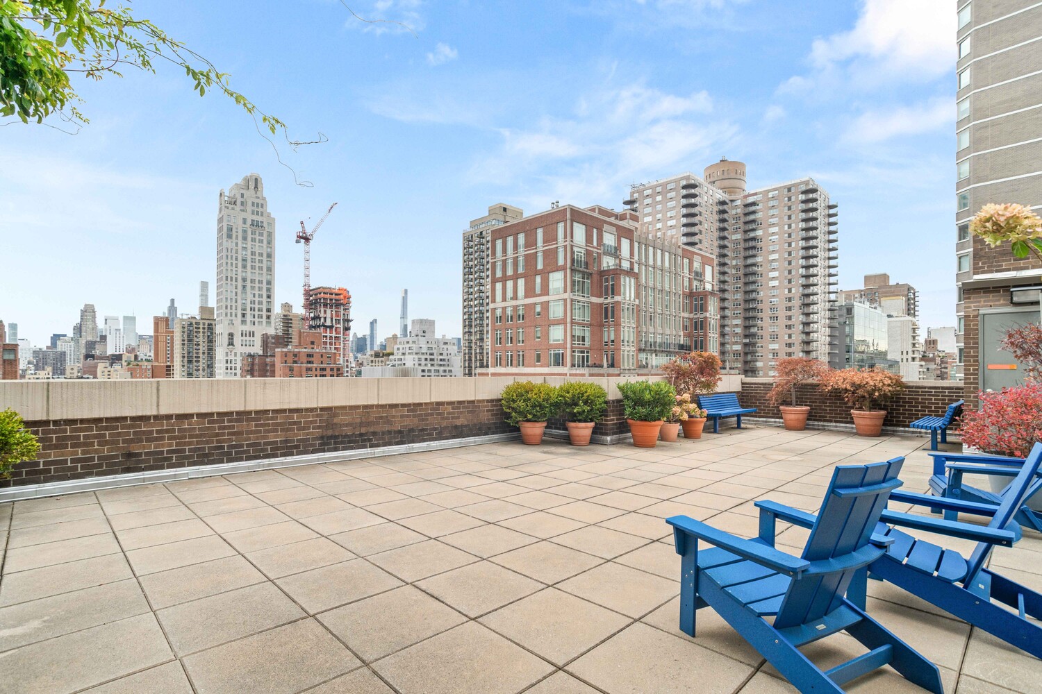 225 E 86TH Street 204